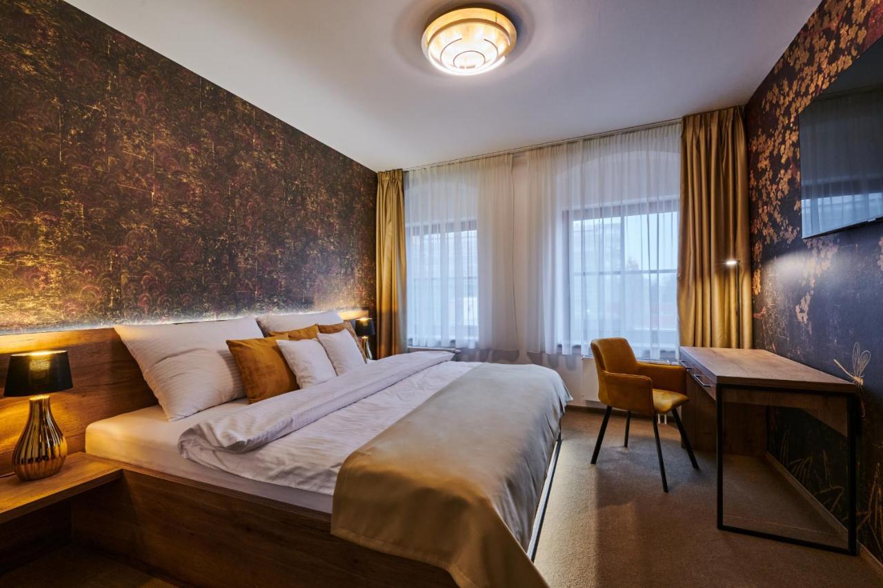 Hotel Alfred A Hermina オロモウツ エクステリア 写真