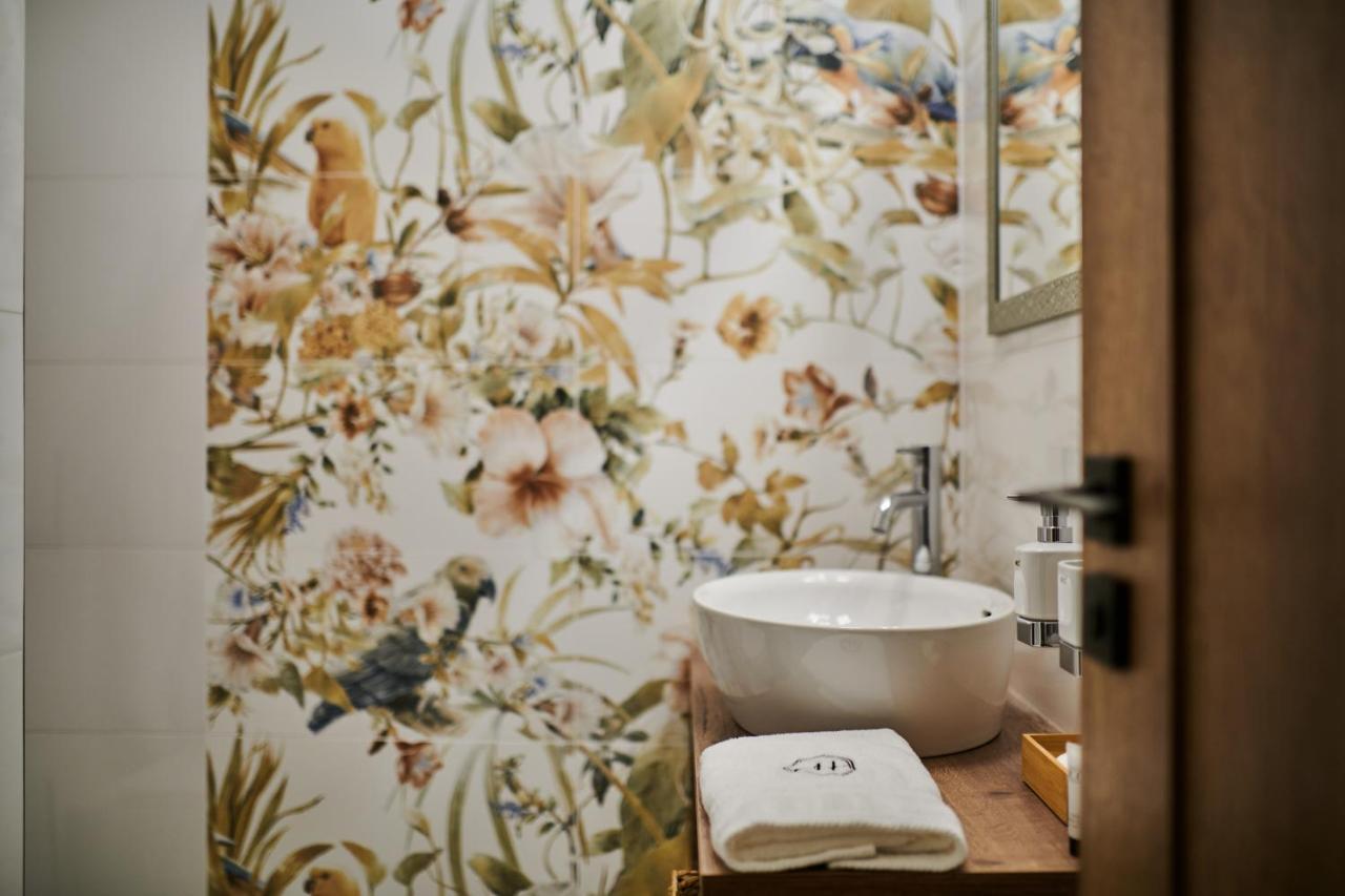 Hotel Alfred A Hermina オロモウツ エクステリア 写真